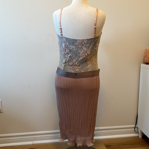 Pink and grey lace dress. Can dress up or down. - Picture 3 of 3